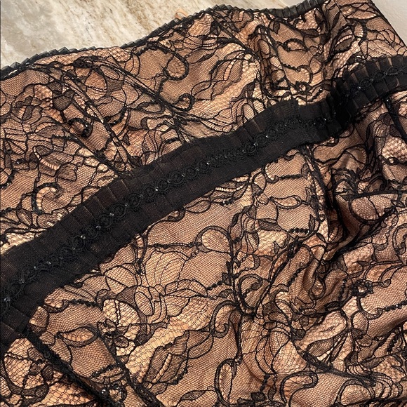 Vintage Badgley Mischka Black Lace Strapless Gown - Picture 7 of 16